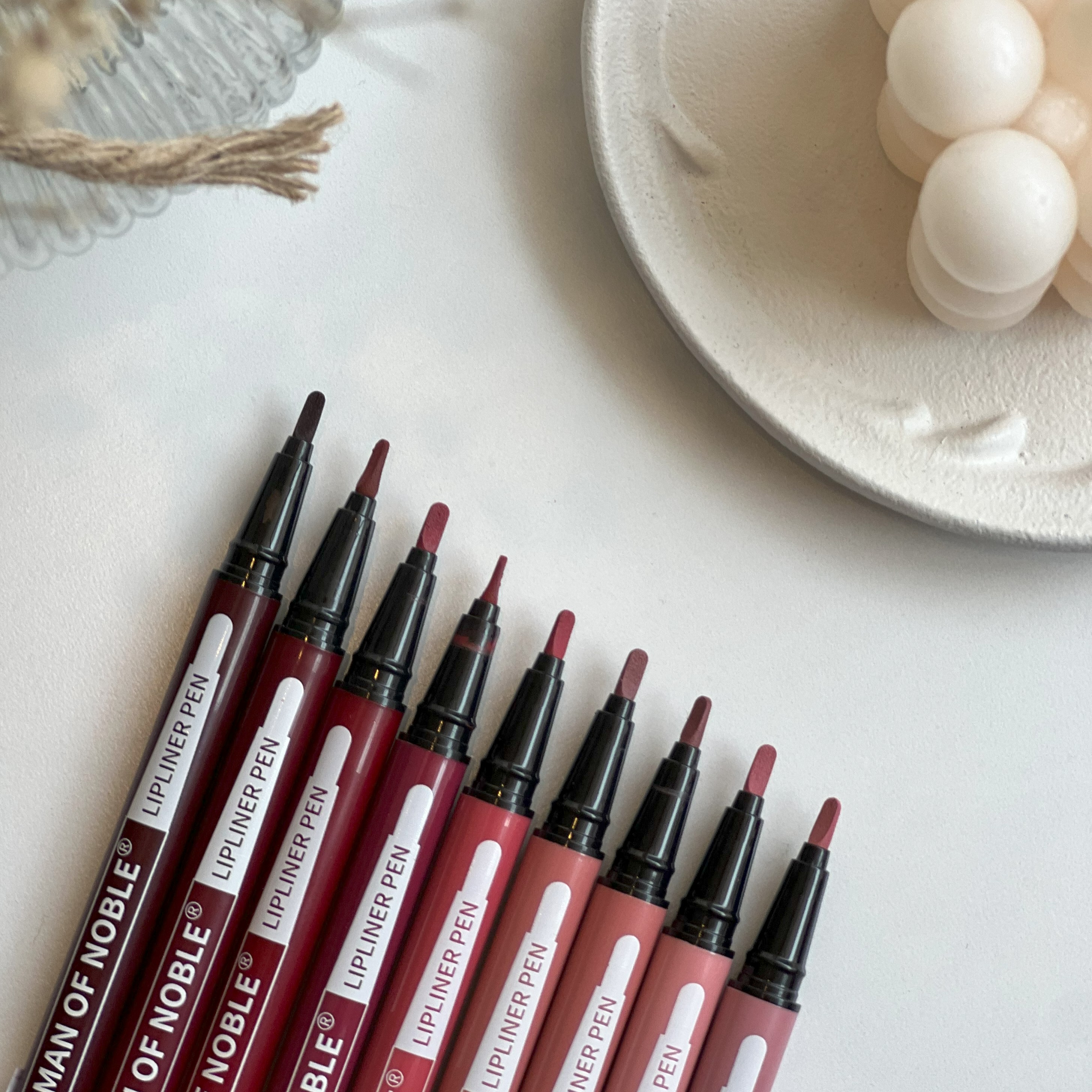 ماژیک شیدینگ لب